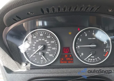 2012 BMW X5 xDrive35I/xDrive35I Premium/xDrive35I Sport Activity из США, поврежденный, VIN 5UXZV4C59CL763417